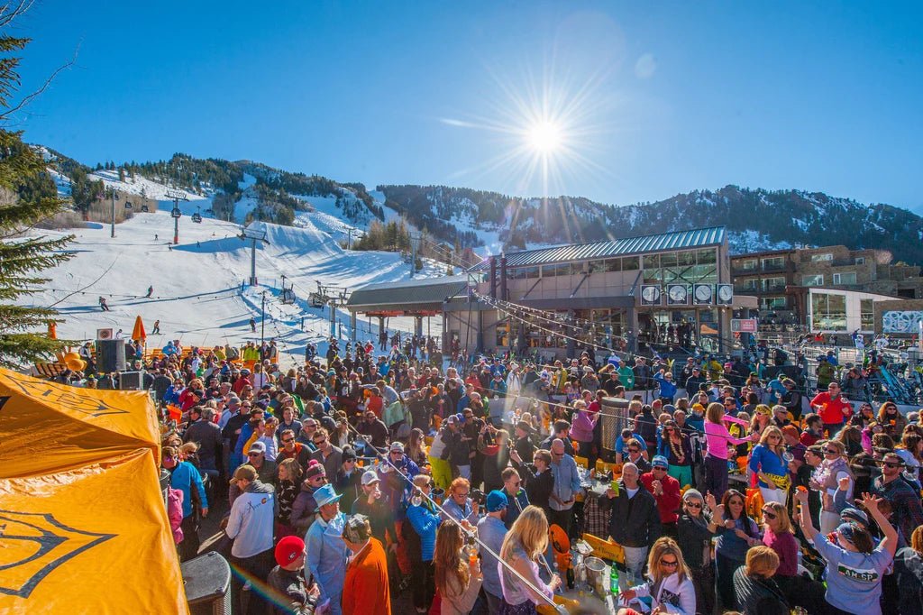 7 Places to go for the Best Après-Ski in Aspen, Colorado