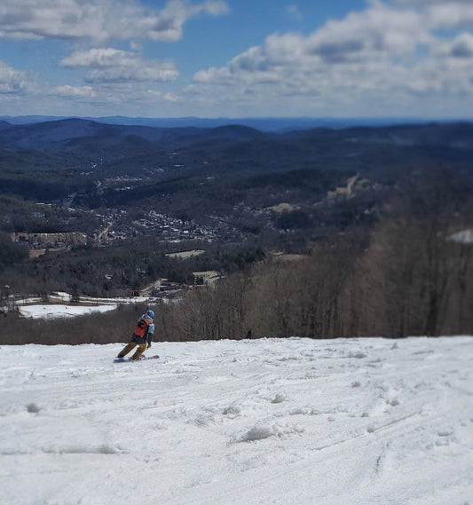 Ending Ski Season at Two Legendary Vermont Après-Ski Bars - All About Apres Ski