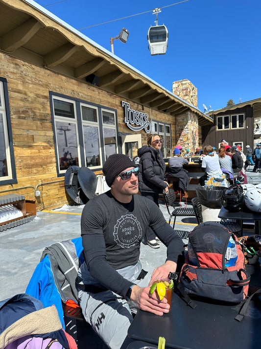 Essential Après Ski Gear for Maximum Comfort - All About Apres Ski