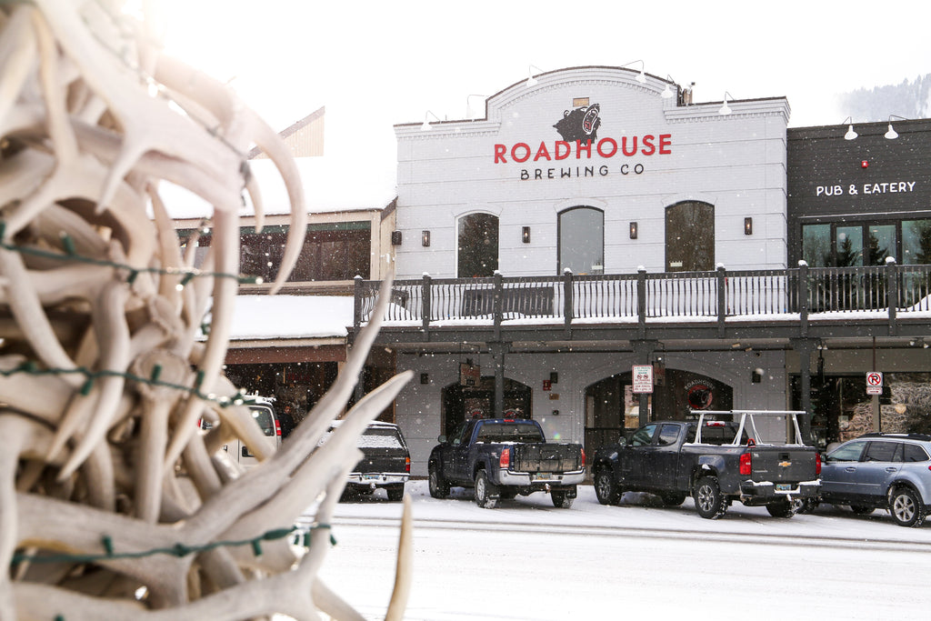 Roadhouse Pub & Eatery Thriving After Long Awaited Debut
