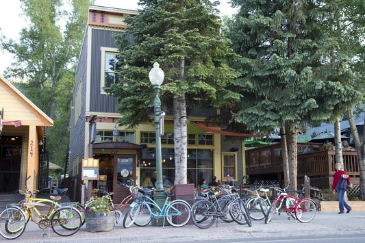 Top Après Ski Location, Montanya Distillery, Wins Prestigious Award - All About Apres Ski